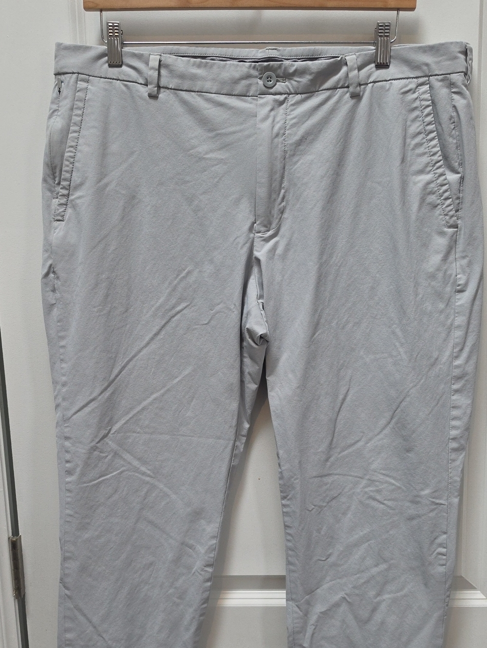 Vineyard Vines Light Gray Men's On The Go Pants